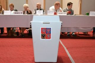 Volební právo od 16 let? Vláda je proti - Novinky